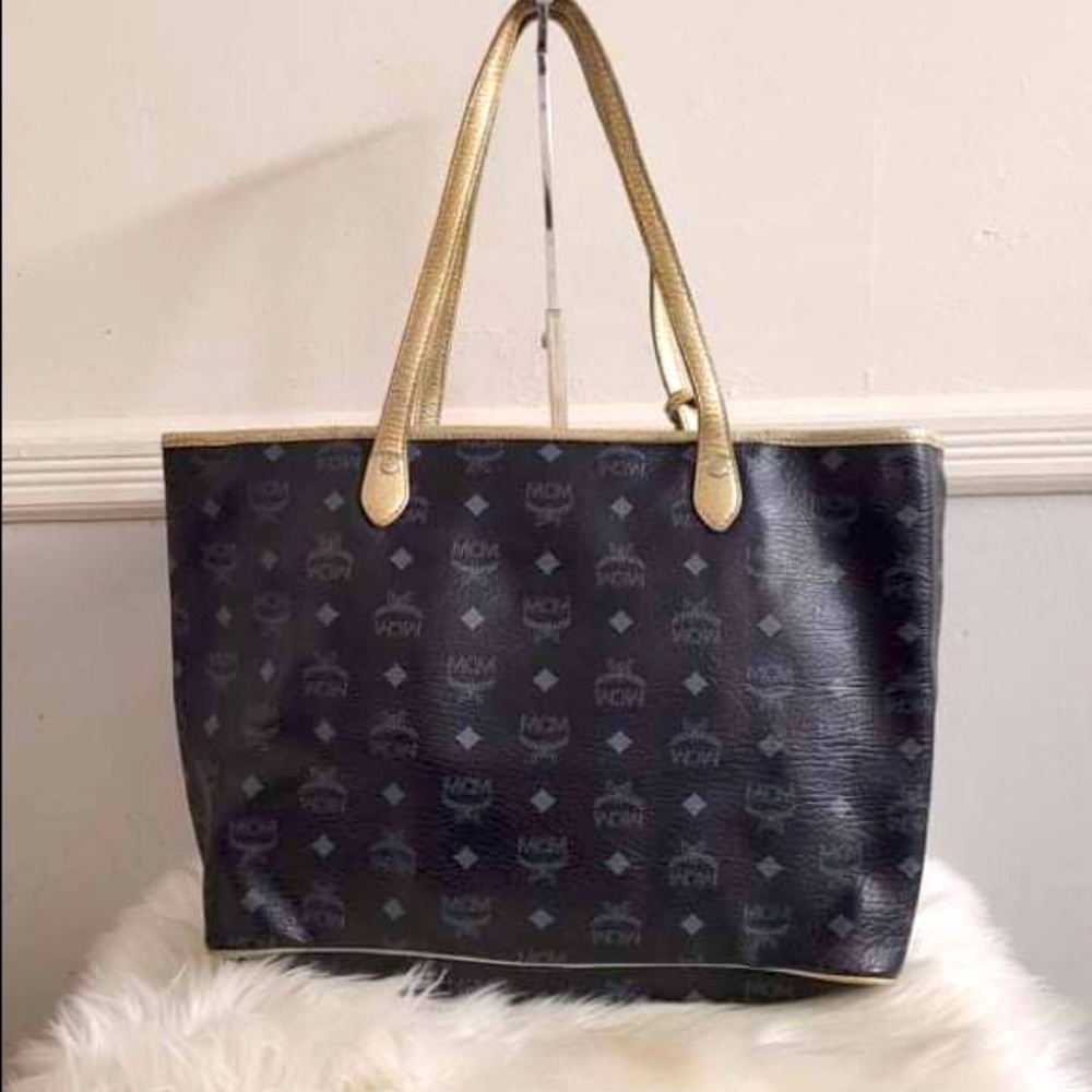 MCM Tote Bag - Picture 8 of 16